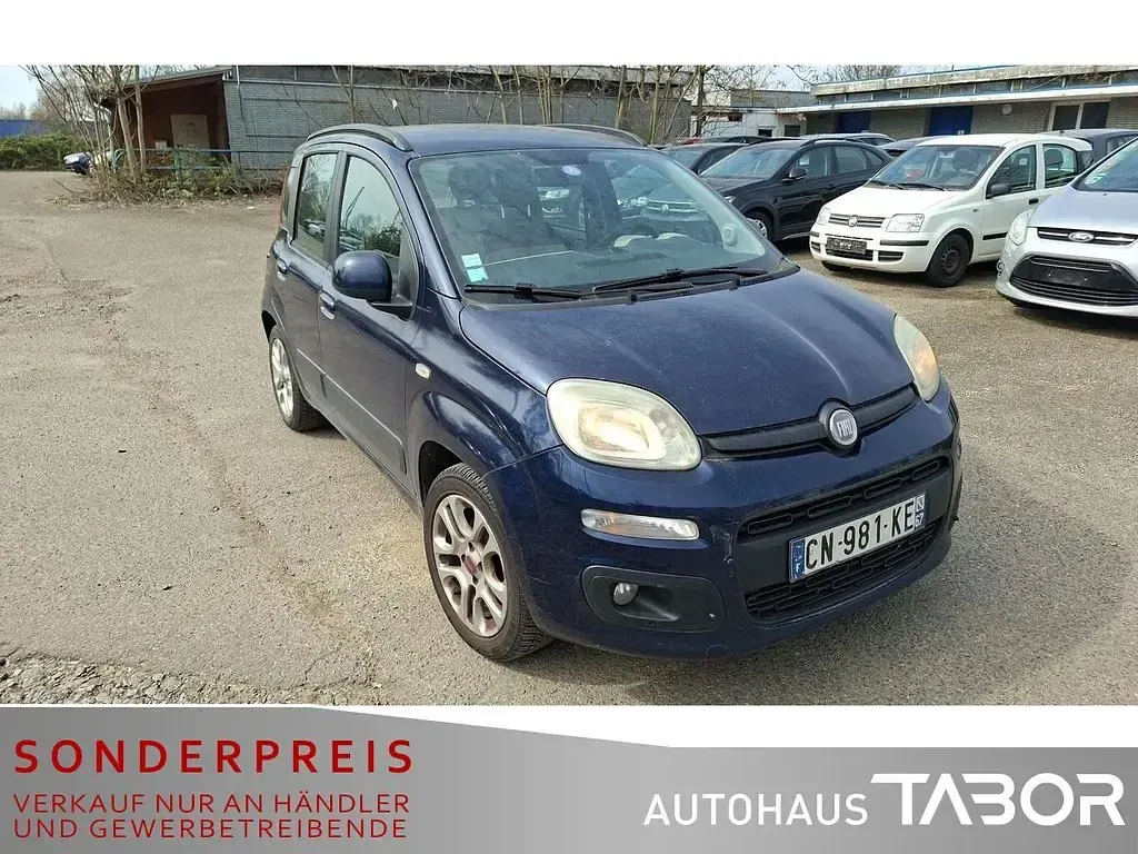 Occasion Fiat Panda Lounge 86 ch (63 kW) 2012 Bleue Citadine