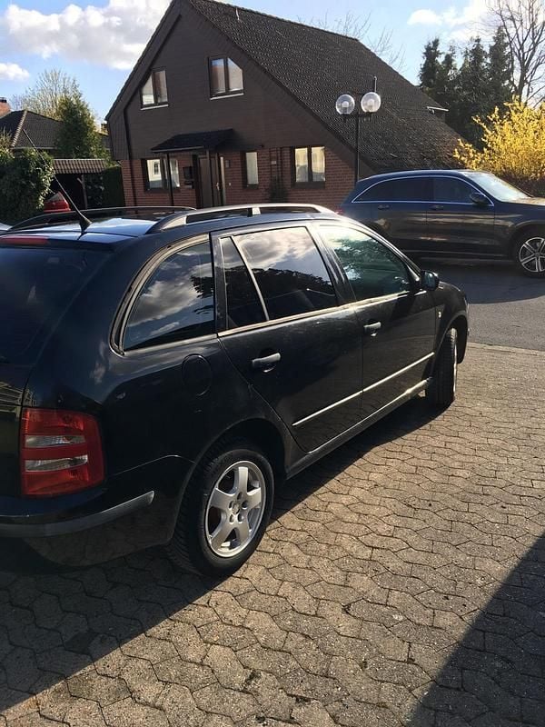 Second-hand Skoda Fabia 75 CP (55 kW) 2003 Negru Break