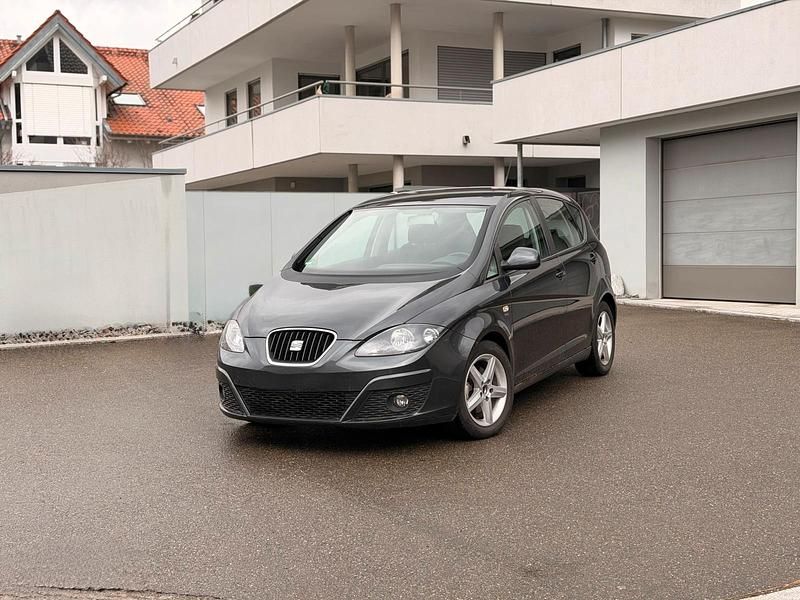 Gebraucht Seat Altea 105 PS (77 kW) 2011 Grau Kombi