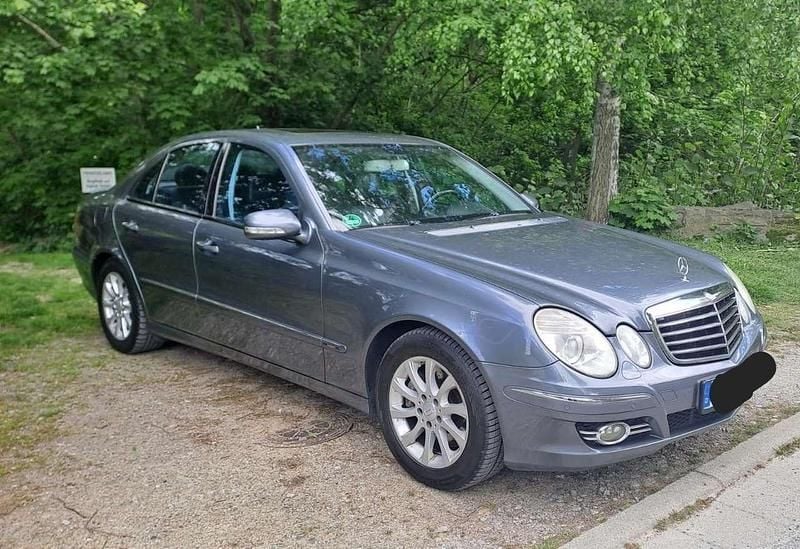 Gebraucht 2009 Mercedes E320 Avantgarde Kombi | 5.000 € (Fairer Preis) - Bild 1/4