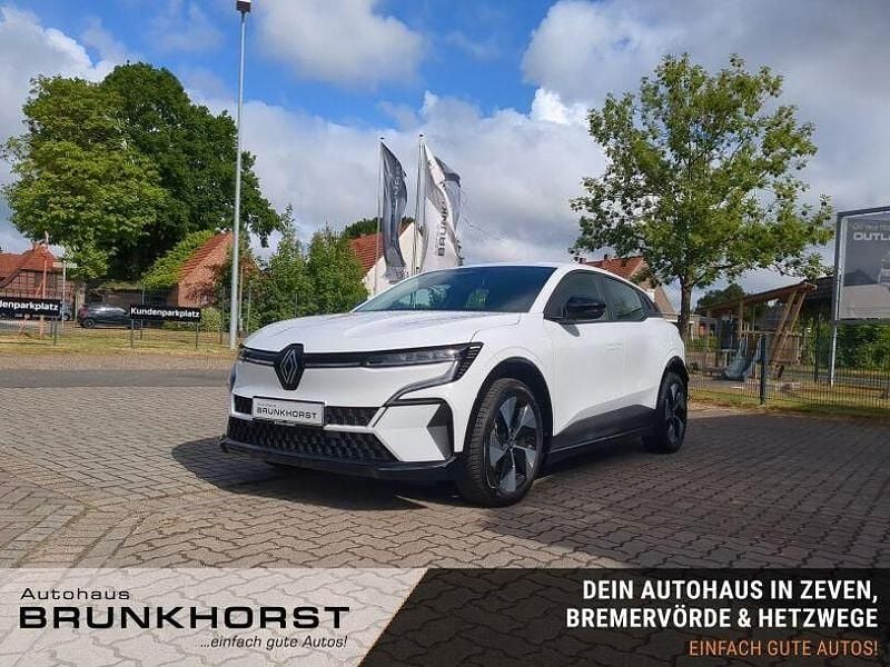 Gebraucht Renault Megane E-Tech Equilibre 96 kW (131 PS) 2022 Weiß Limousine
