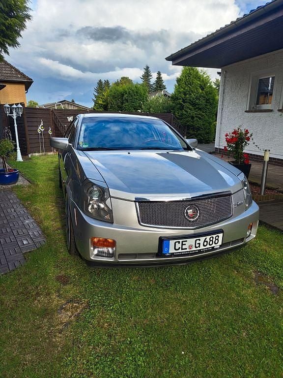 Silber Gebraucht 2006 Cadillac CTS Limousine | 7.000 € (Superpreis) - Bild 1/4