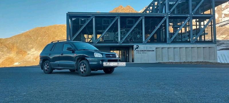 Schwarz Gebraucht 2006 Hyundai Santa Fe SUV | 1.500 € - Bild 1/4
