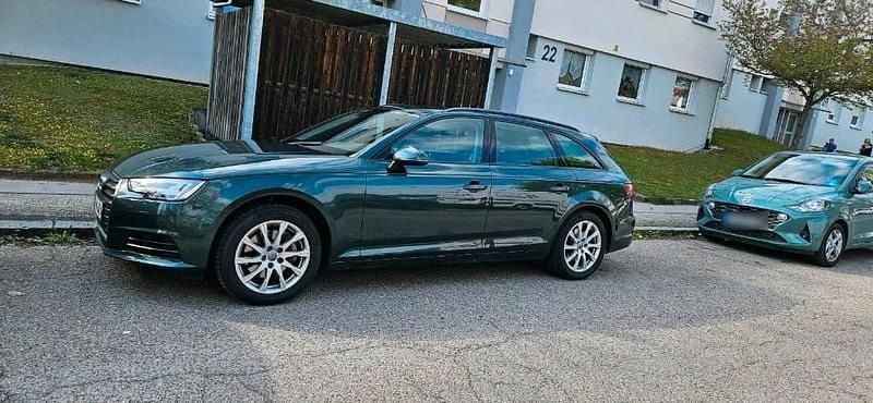 Usata Audi A4 190 CV (139 kW) 2019 Verde Station wagon