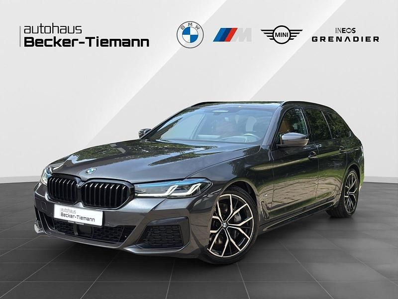Sophistograu brillanteffekt Gebraucht 2021 BMW 530 M Sport Kombi | 43.337 € (Teuer) - Bild 1/4