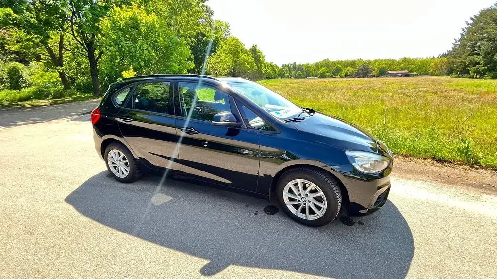 Gebraucht BMW 218 Advantage 150 PS (110 kW) 2017 Schwarz Kombi