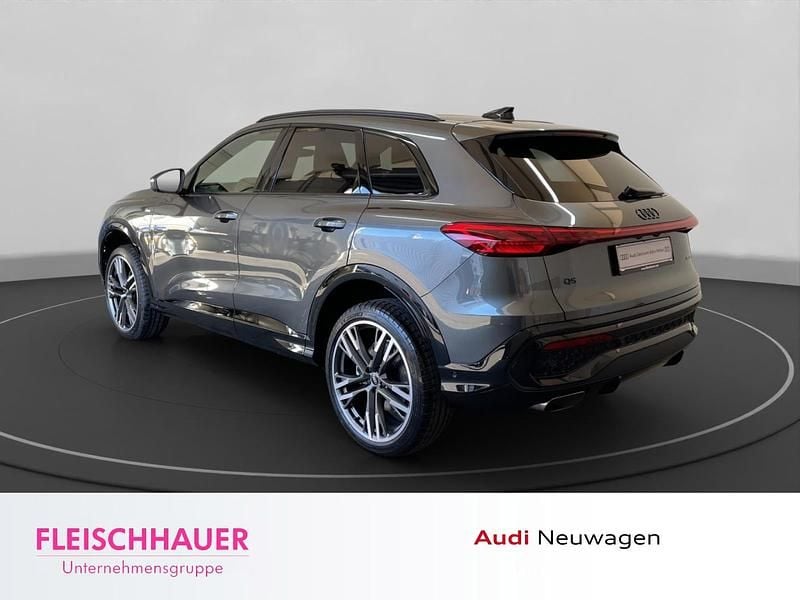 Neu Audi Q5 204 PS (150 kW) 2026 Grau SUV