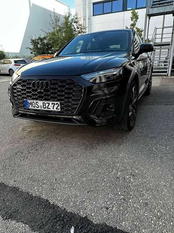 Schwarz Gebraucht 2022 Audi Q5 S-Line SUV | 45.990 € (Teuer) - Bild 1/4