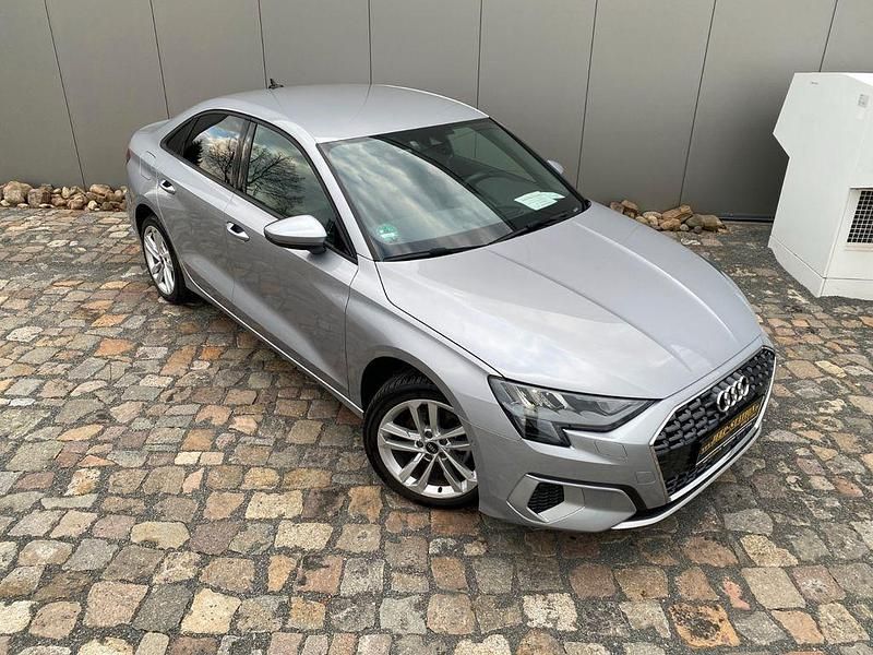 Gebraucht Audi A3 Advanced 110 PS (80 kW) 2022 Silber Limousine