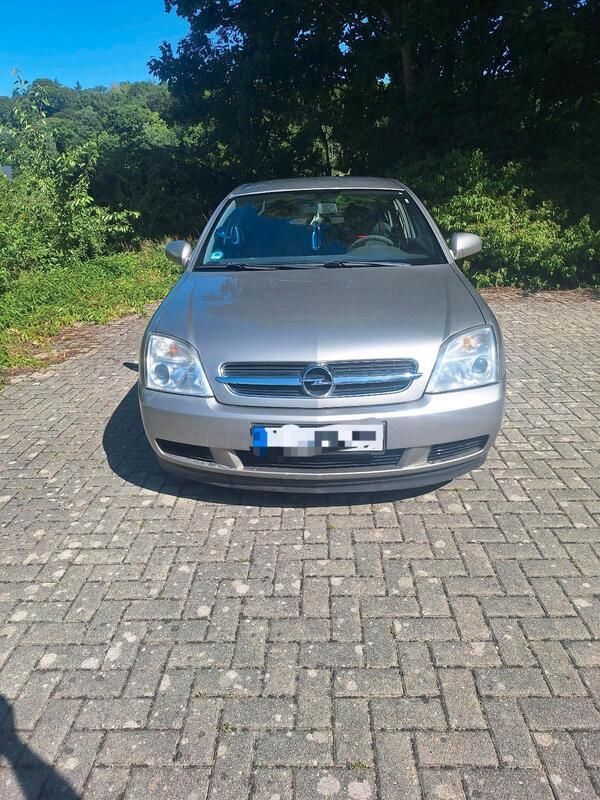 Gold Gebraucht 2004 Opel Vectra Limousine | 900 € (Guter Preis) - Bild 1/4