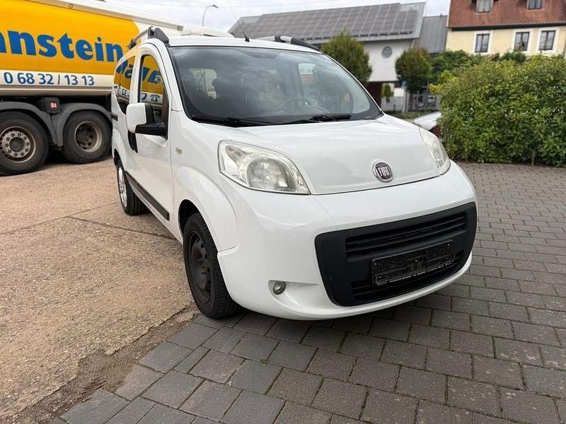 Weiß Gebraucht 2012 Fiat Qubo Easy Van / Kleinbus | 5.200 € (Fairer Preis) - Bild 1/4