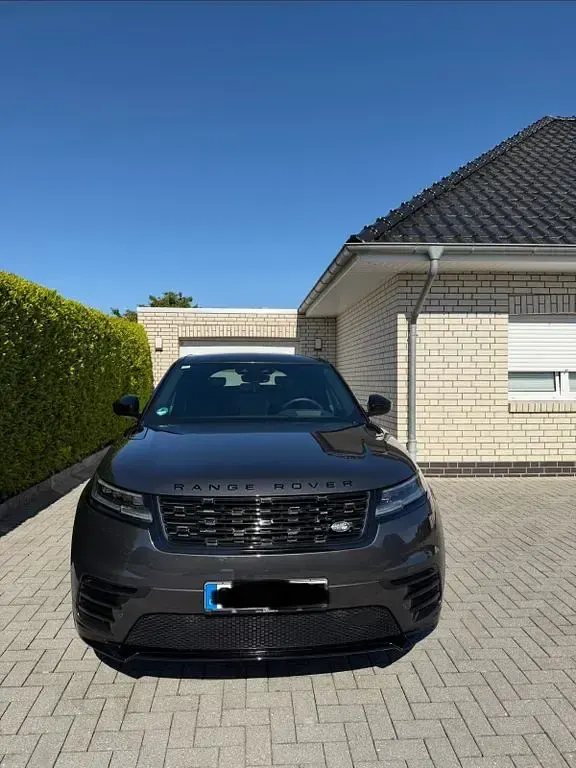 Gebraucht Land Rover Range Rover Velar R-Dynamic 400 PS (294 kW) 2023 Grau SUV