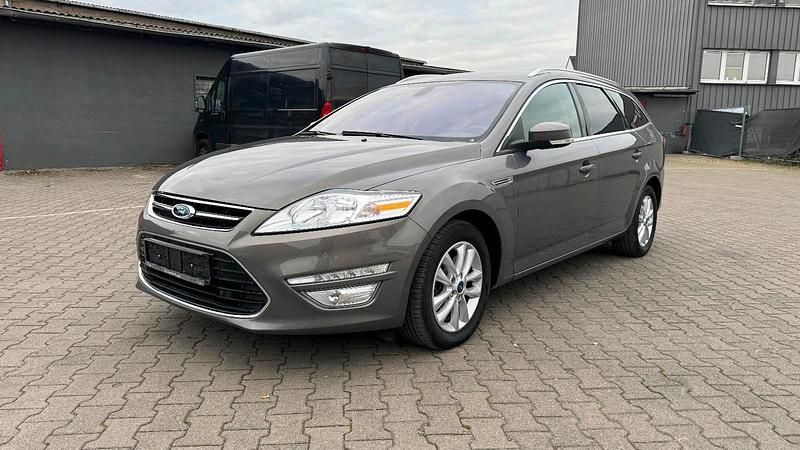 Grau Gebraucht 2013 Ford Mondeo Titanium Kombi | 5.850 € (Guter Preis) - Bild 1/4