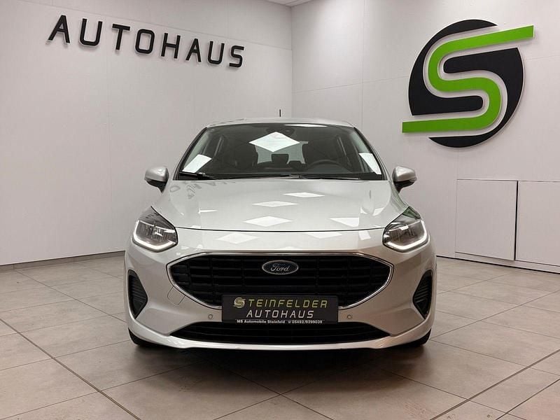 Gebraucht Ford Fiesta Cool & Connect 101 PS (74 kW) 2023 Silber Kleinwagen
