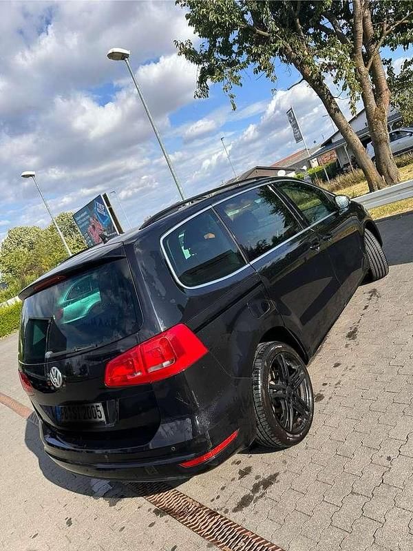 Gebraucht VW Sharan 150 PS (110 kW) 2012 Schwarz Van / Kleinbus