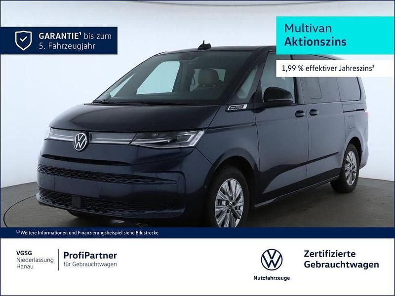 Gebraucht VW Multivan Life 177 PS (130 kW) 2025 Blau Van