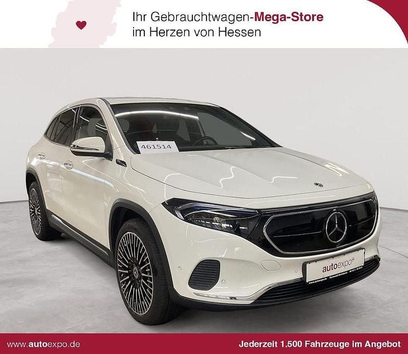Polarweiß Gebraucht 2022 Mercedes EQA250 Electric Art SUV | 28.390 € (Guter Preis) - Bild 1/4