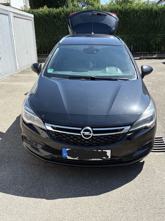Schwarz Gebraucht 2018 Opel Astra Dynamic Kombi | 8.900 € (Guter Preis) - Bild 1/4