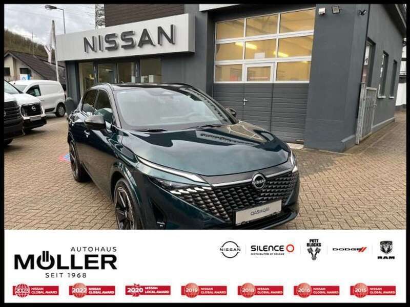 Deep ocean/black Neu 2025 Nissan Qashqai Comfort SUV | 39.490 € (Teuer) - Bild 1/4
