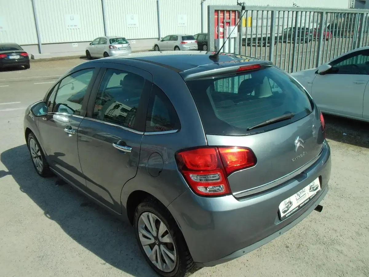 Used Citroën C3 SELECTION 95 HP (69 kW) 2012 Grey Sedan