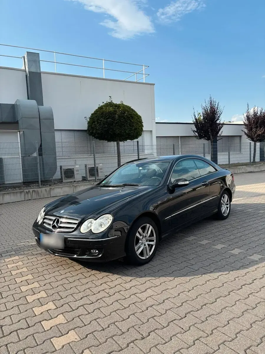 Gebraucht Mercedes CLK220 150 PS (110 kW) 2006 Schwarz Coupé