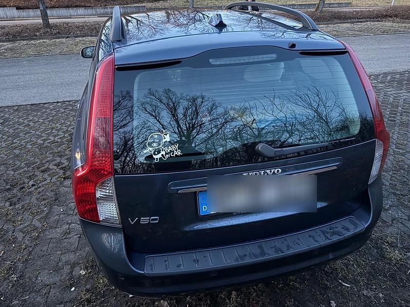 Gebraucht Volvo V50 140 PS (102 kW) 2008 Grün Kombi