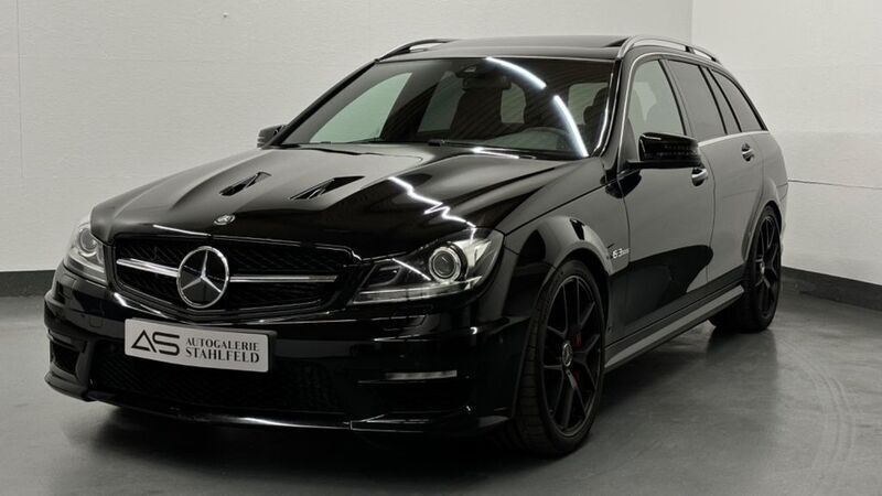 Schwarz Gebraucht 2014 Mercedes C63 AMG AMG Limousine | 62.999 € (Guter Preis) - Bild 1/4