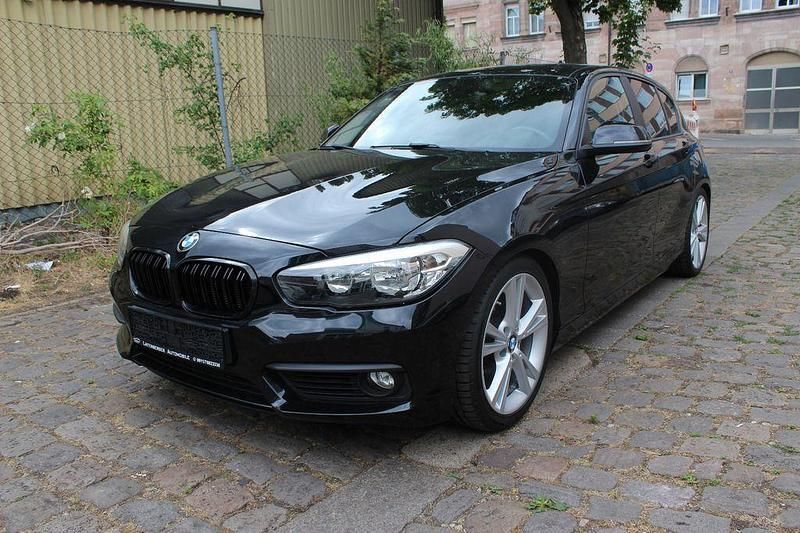 Schwarz Gebraucht 2016 BMW 120 Advantage Kleinwagen | 12.990 € (Fairer Preis) - Bild 1/4