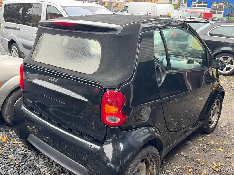Gebraucht Smart ForTwo Cabrio 61 PS (44 kW) 2006 Schwarz Cabrio