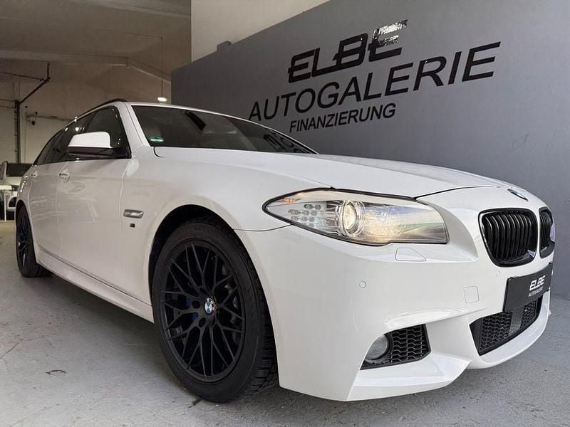 Weiß Gebraucht 2011 BMW 530 M Sport Kombi | 14.800 € (Teuer) - Bild 1/4