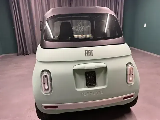 Gebraucht Fiat Topolino Basis 5 kW (8 PS) 2025 Grün Kleinwagen