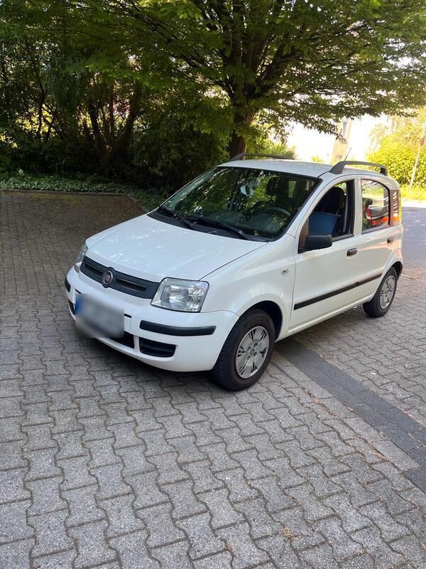 Weiß Gebraucht 2009 Fiat Panda Kleinwagen | 3.650 € (Etwas zu teuer) - Bild 1/4