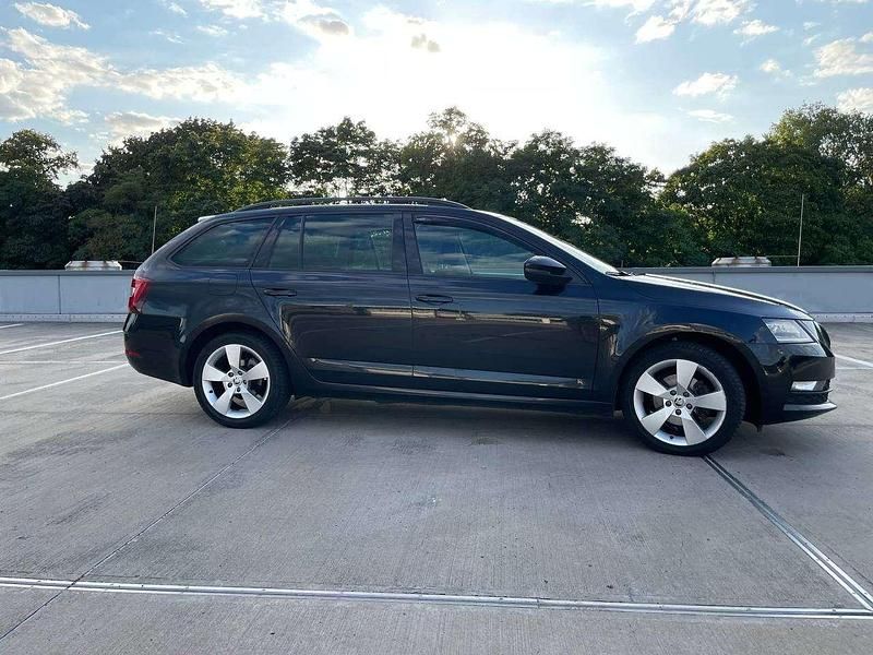 Gebraucht Skoda Octavia Ambition 150 PS (110 kW) 2018 Schwarz Kombi