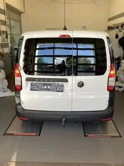 Usata VW Caddy Basis 102 CV (75 kW) 2022 Bianco Monovolume