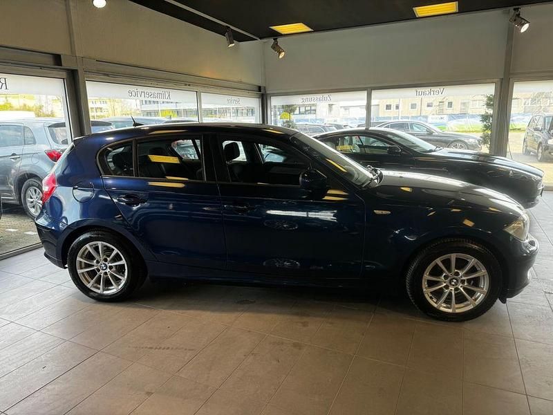 Gebraucht BMW 120 Efficient Dynamics 177 PS (130 kW) 2011 Blau Kleinwagen