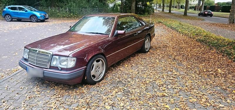 Gebraucht Mercedes E300 220 PS (161 kW) 1990 Coupé