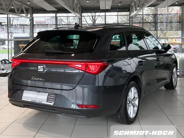 Gebraucht Seat Leon Style 150 PS (110 kW) 2024 Grau Limousine