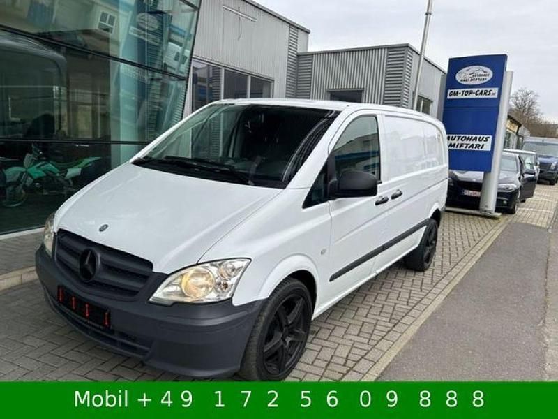 Arktikweiss Gebraucht 2014 Mercedes Vito Van | 8.000 € (Guter Preis) - Bild 1/4