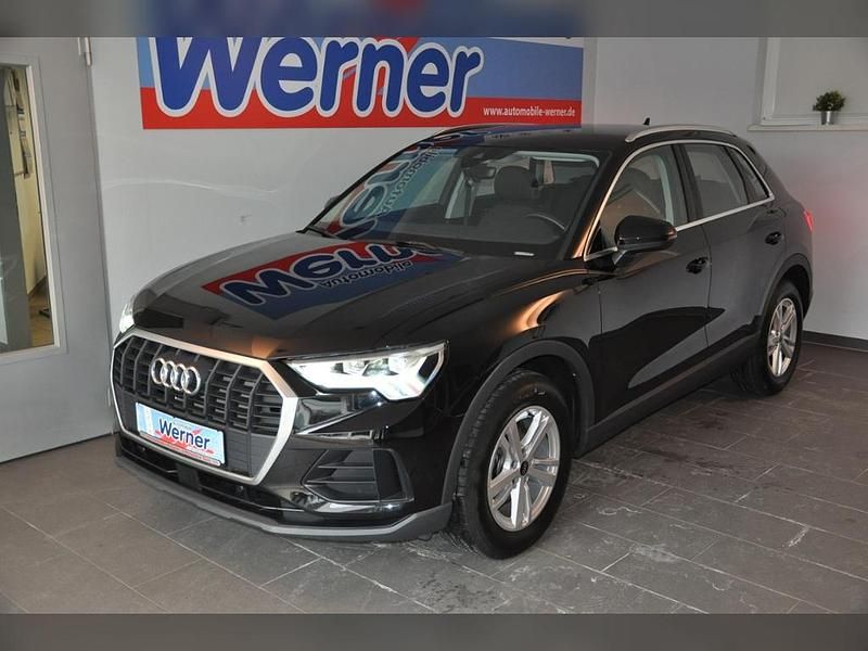 Gebraucht Audi Q3 Basis 150 PS (110 kW) 2023 Schwarz SUV