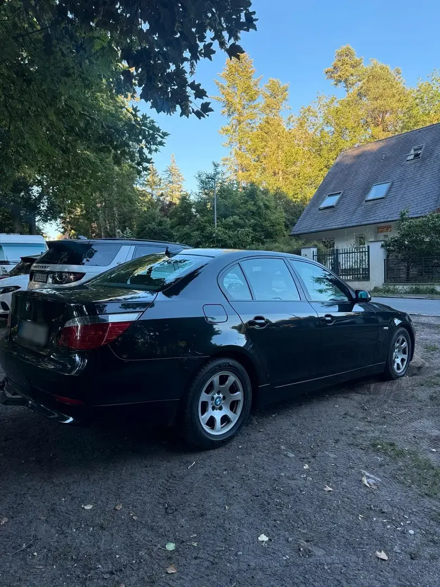 Gebraucht BMW 520 170 PS (125 kW) 2004 Schwarz Limousine
