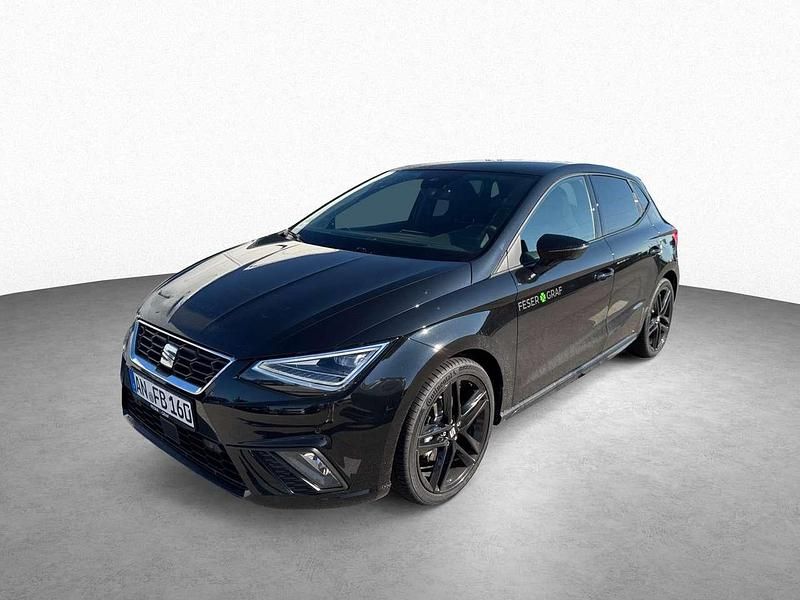 Mitternachtsschwarz Gebraucht 2025 Seat Ibiza Black Edition Kleinwagen | 27.470 € (Teuer) - Bild 1/4