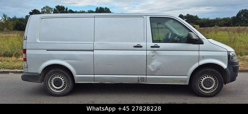 Gebraucht VW Transporter 179 PS (131 kW) 2014 Silber Van