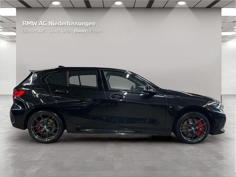 Gebraucht BMW 120 M Sport 178 PS (130 kW) 2023 Schwarz Kleinwagen
