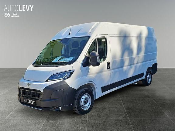 Gebraucht Toyota Proace 140 PS (102 kW) 2025 Icy white Van / Kleinbus