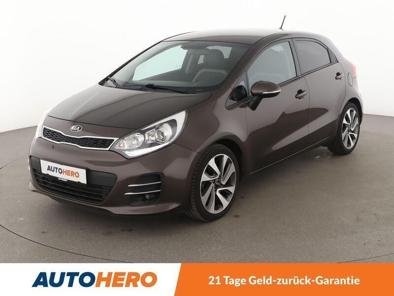 Braun Gebraucht 2016 Kia Rio Spirit Kleinwagen | 10.770 € (Etwas zu teuer) - Bild 1/3
