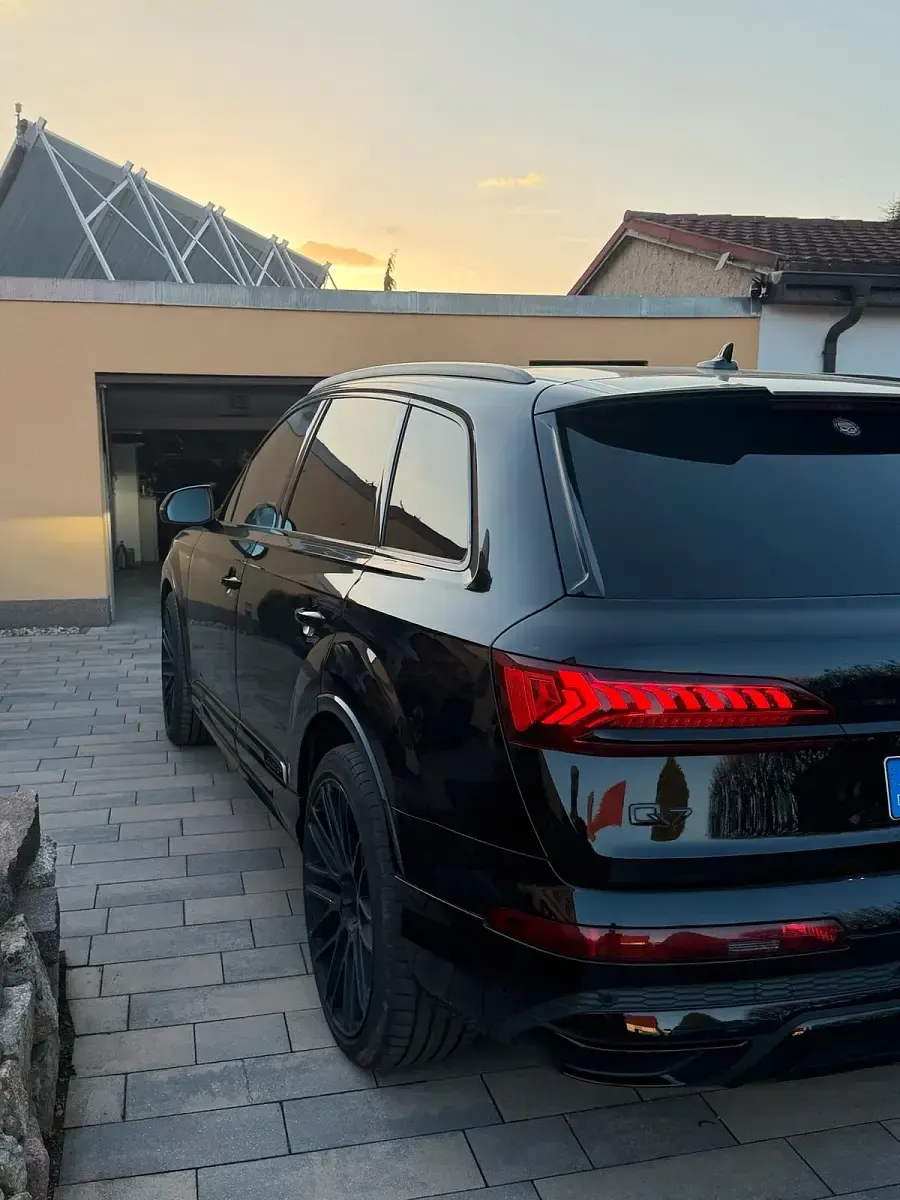 Gebraucht Audi Q7 Competition 286 PS (210 kW) 2022 Schwarz SUV