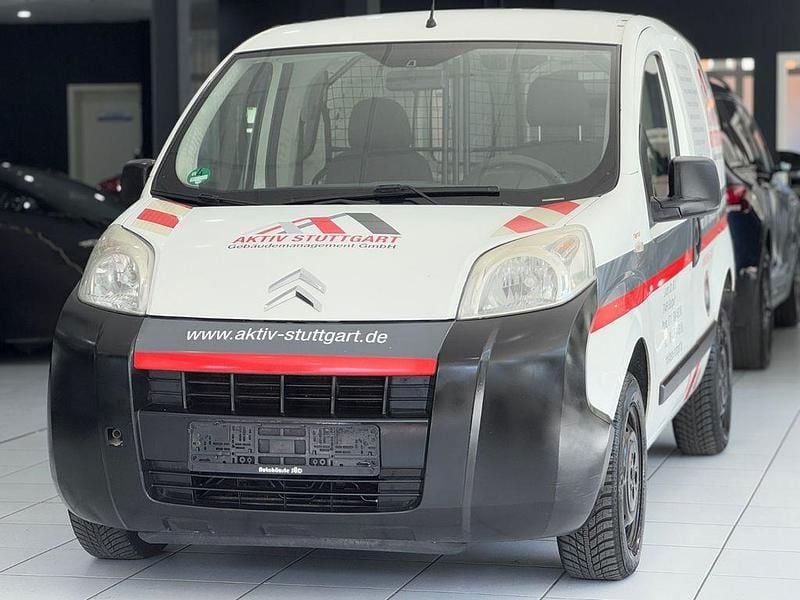 Weiß Gebraucht 2010 Citroën Nemo Van / Kleinbus | 1.950 € (Etwas zu teuer) - Bild 1/4