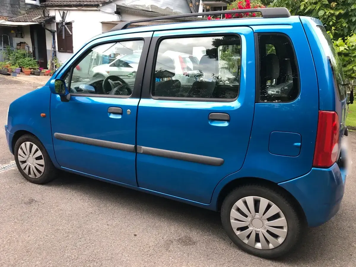 Gebraucht Opel Agila 80 PS (58 kW) 2000 Blau Van / Kleinbus