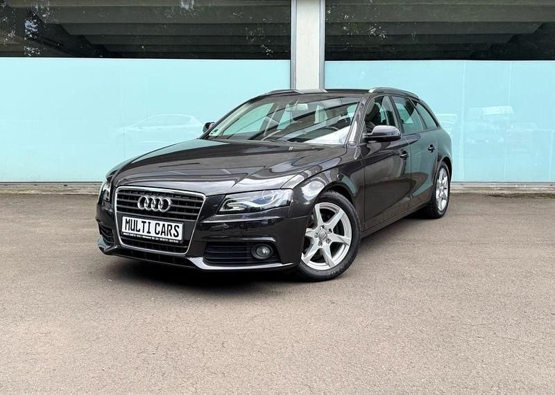 Grau Gebraucht 2008 Audi A4 Sport Limousine | 9.890 € (Etwas zu teuer) - Bild 1/4