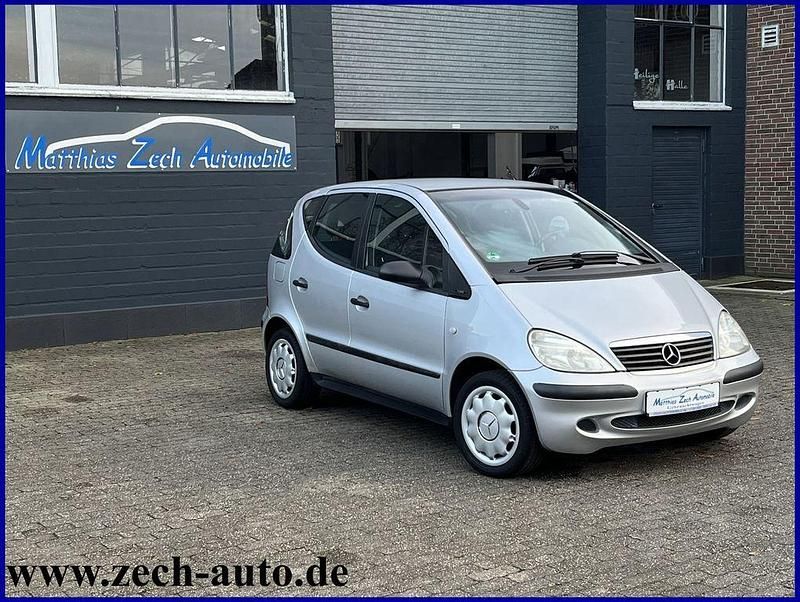 Silber Gebraucht 2002 Mercedes A140 Classic Limousine | 3.350 € (Teuer) - Bild 1/4